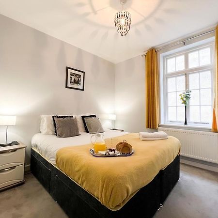 Suitely - Berkeley Apartments Челтенхам Экстерьер фото